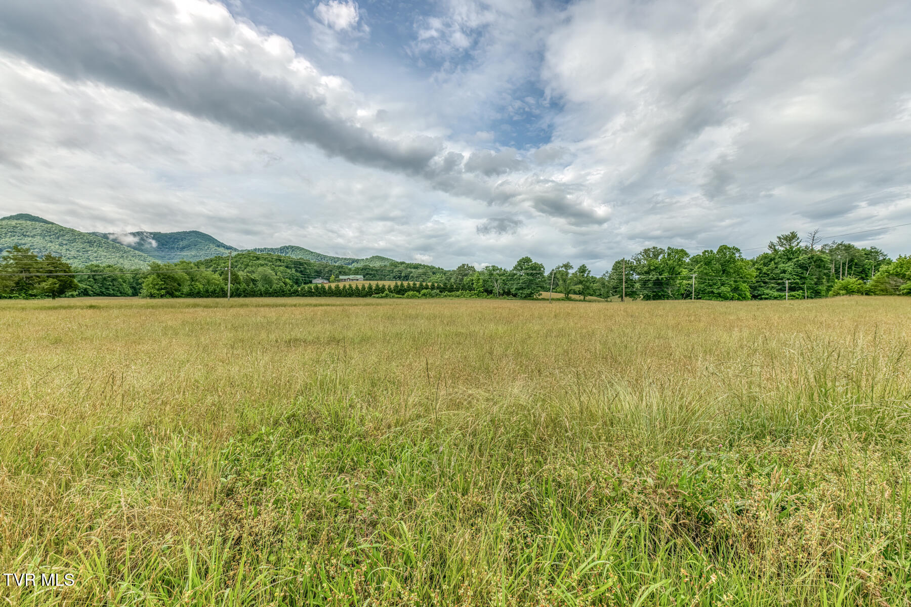 Chuckey, Tennessee, 37641, United States, 3 Bedrooms Bedrooms, ,1 BathroomBathrooms,Residential,For Sale,2048745