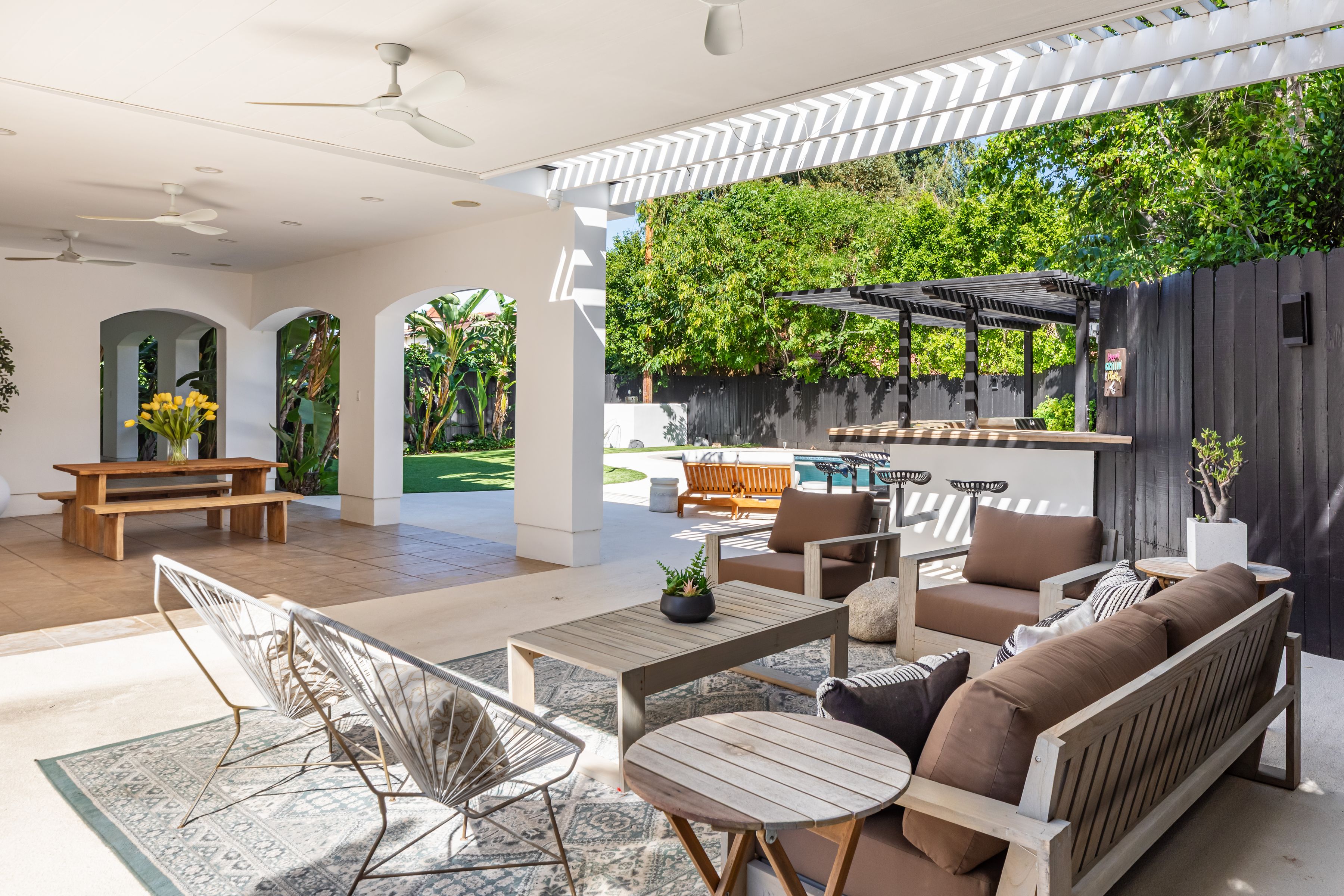  Thoughtfully Reimagined Tarzana Estate - 物件實景