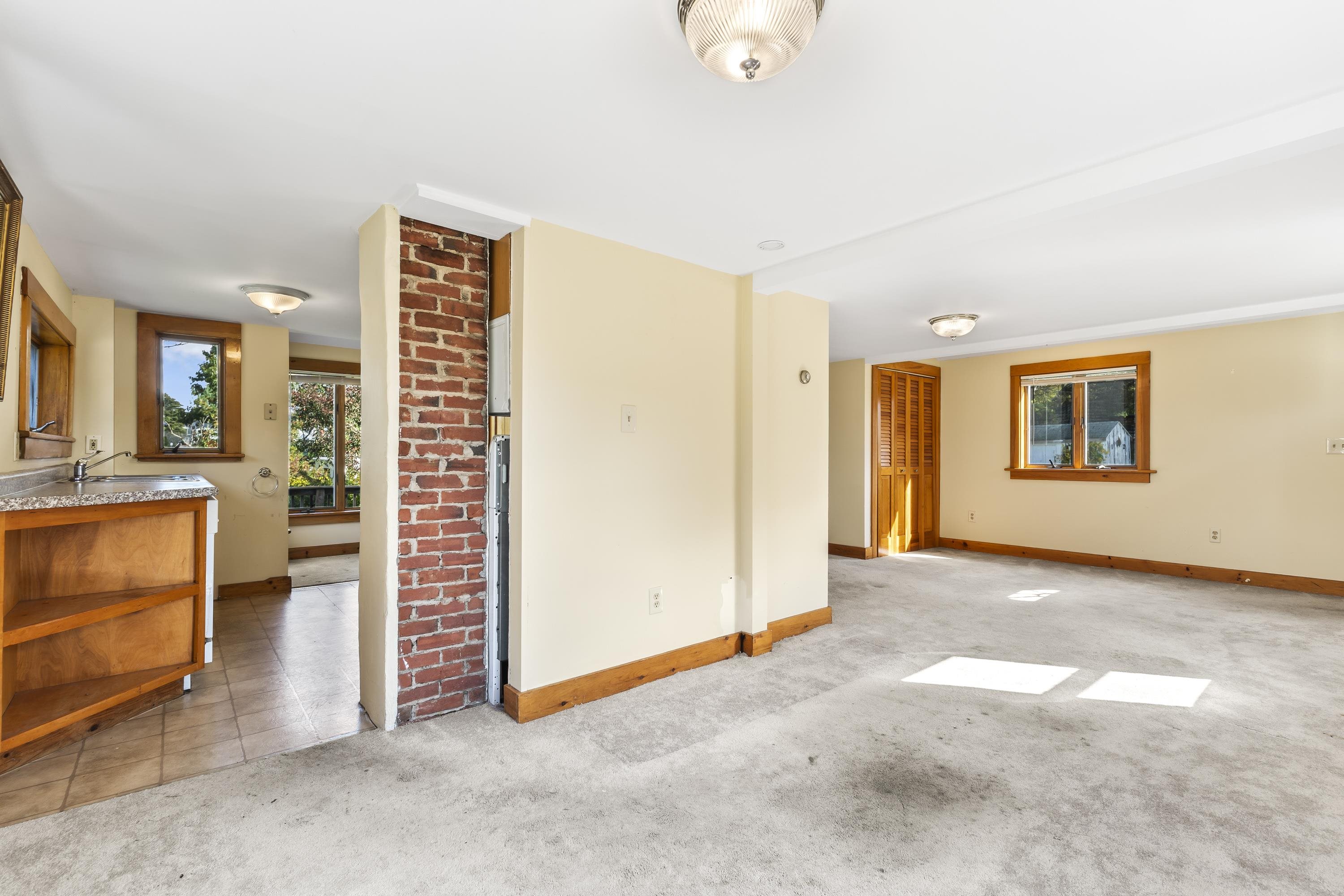 20 Badgers Island West, Kittery, Maine, 03904, United States, 2 Bedrooms Bedrooms, ,2 BathroomsBathrooms,Residential,For Sale,20 Badgers Island West,1389302