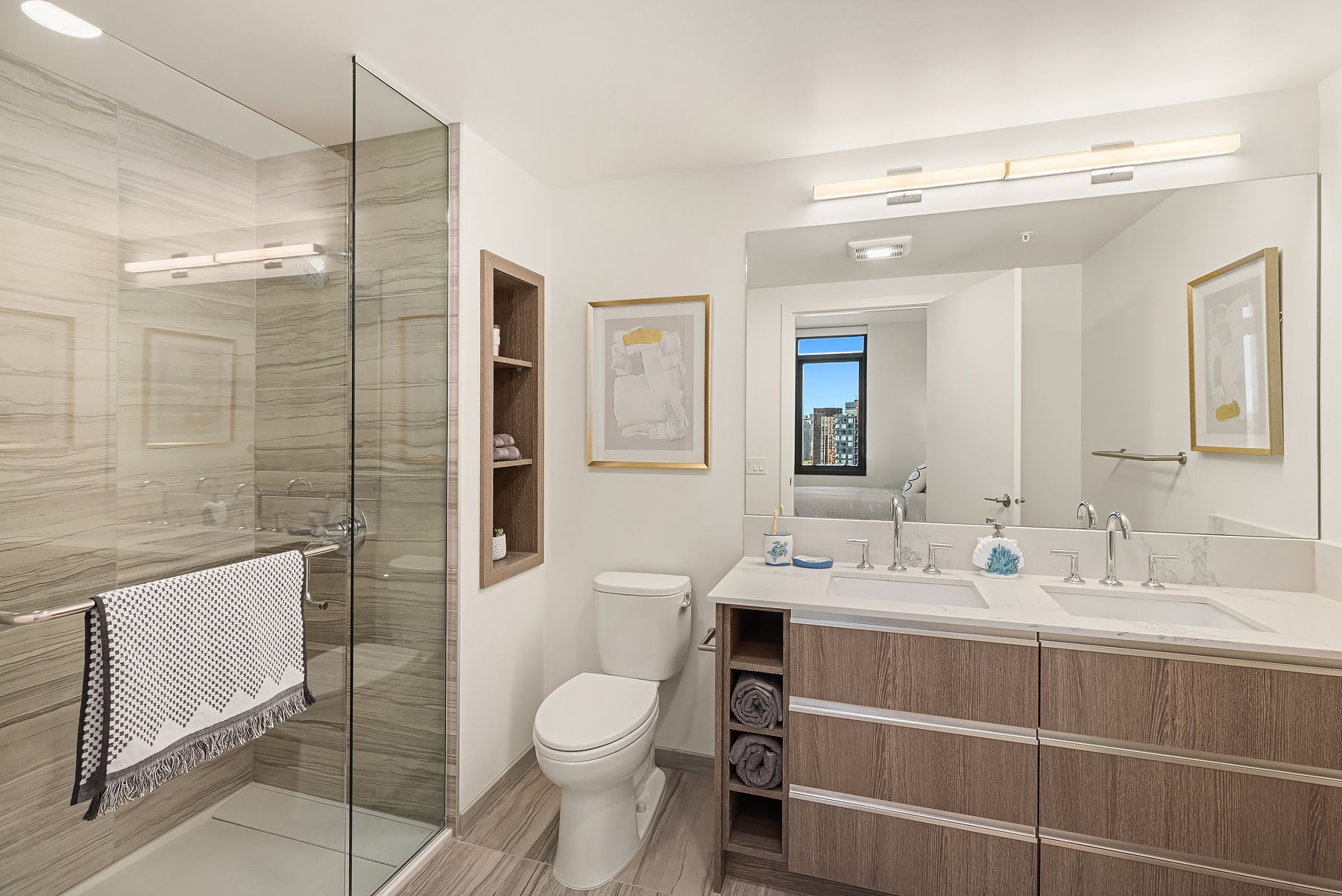  800 Columbia Street Unit #2209, Seattle, WA 98104 - 物件實景