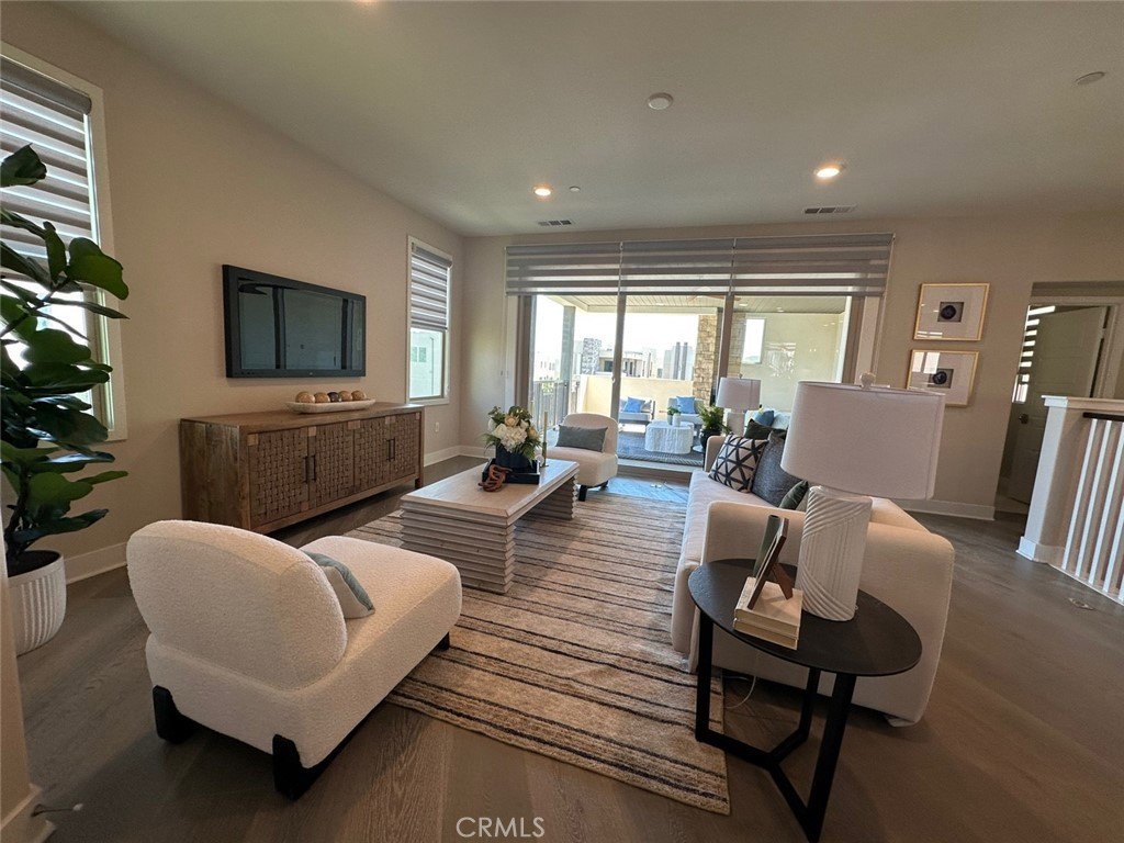 Irvine, California, 92618, United States, 3 Bedrooms Bedrooms, ,4 BathroomsBathrooms,Residential,For Sale,1987840