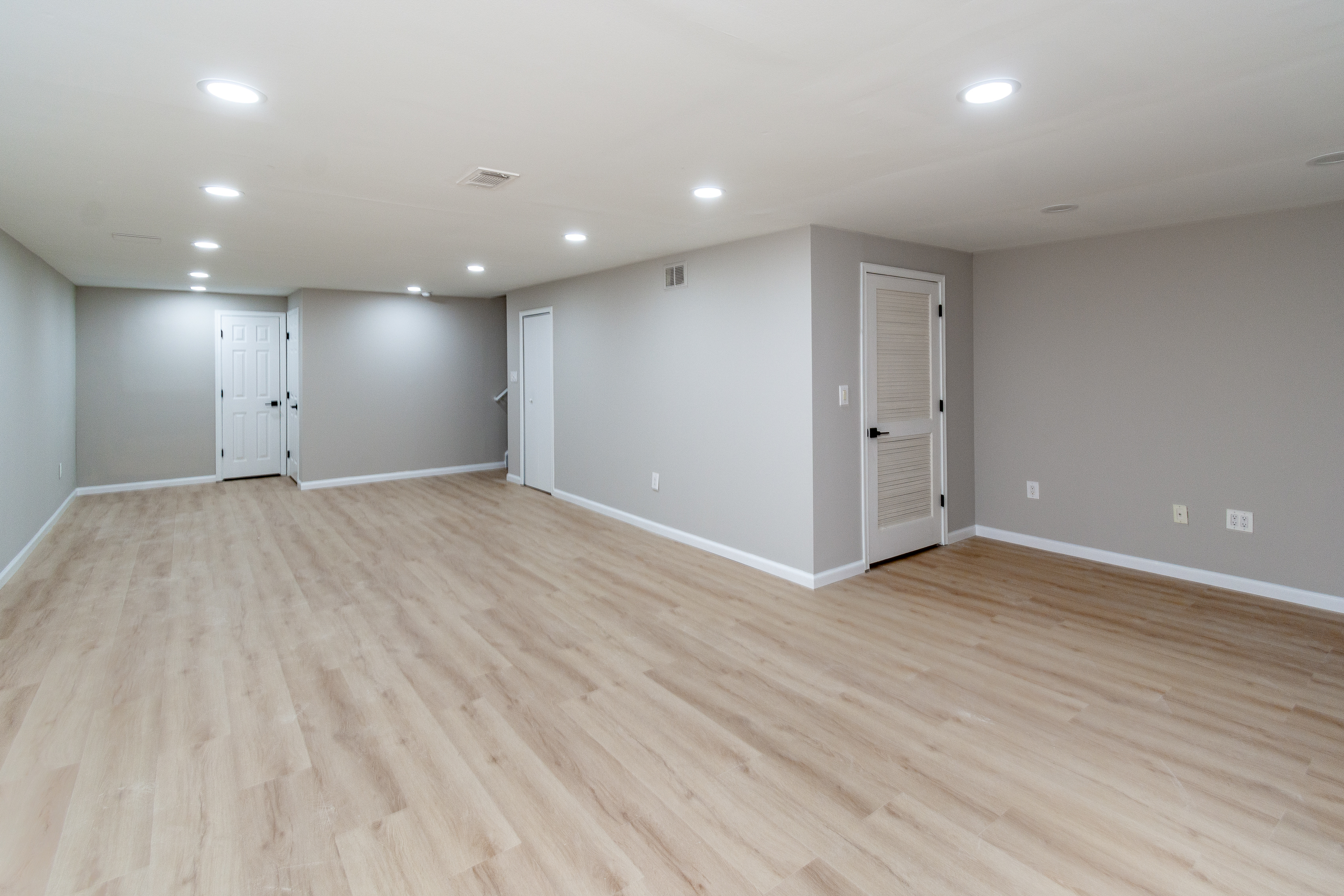  Freshly Updated in Montgomery Hills - 物件實景