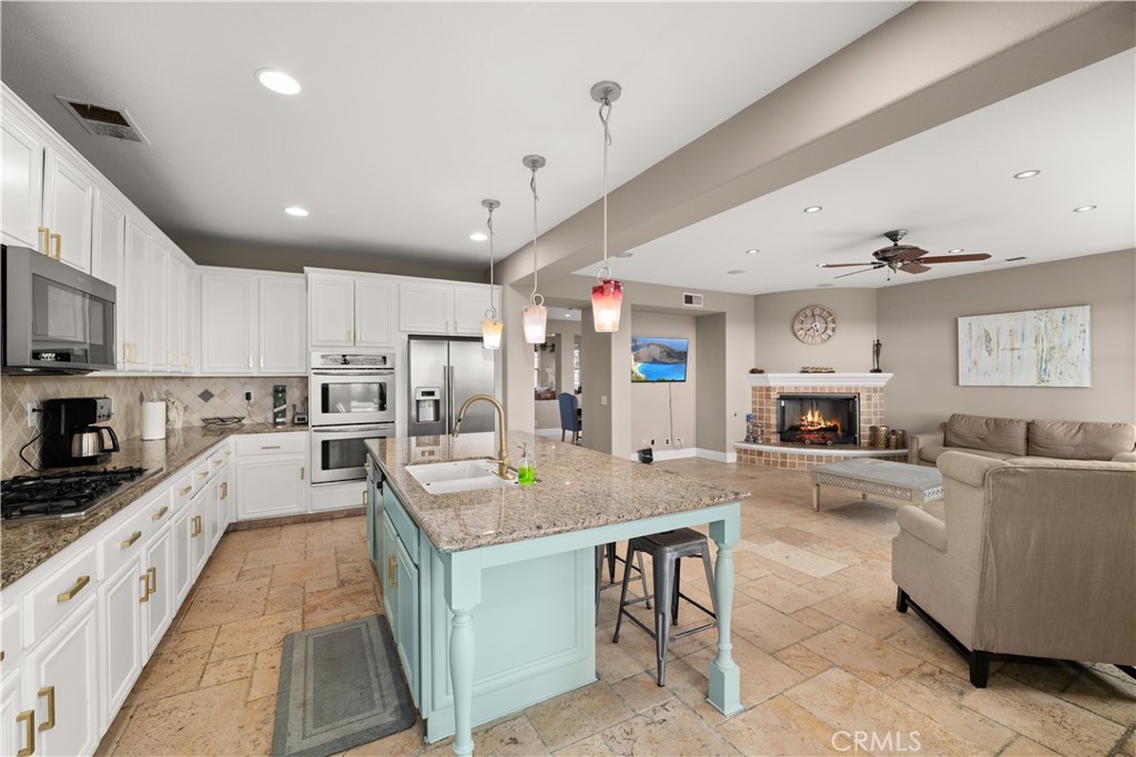 Rancho Cucamonga, California, 91739, United States, 4 Bedrooms Bedrooms, ,4 BathroomsBathrooms,Residential,For Sale,2034953