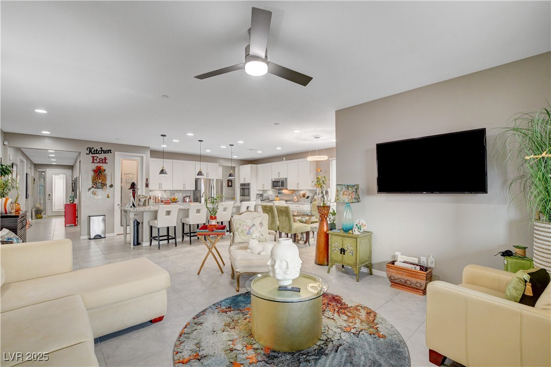 Henderson, Nevada, 89011, United States, 3 Bedrooms Bedrooms, ,2 BathroomsBathrooms,Residential,For Sale,1848397