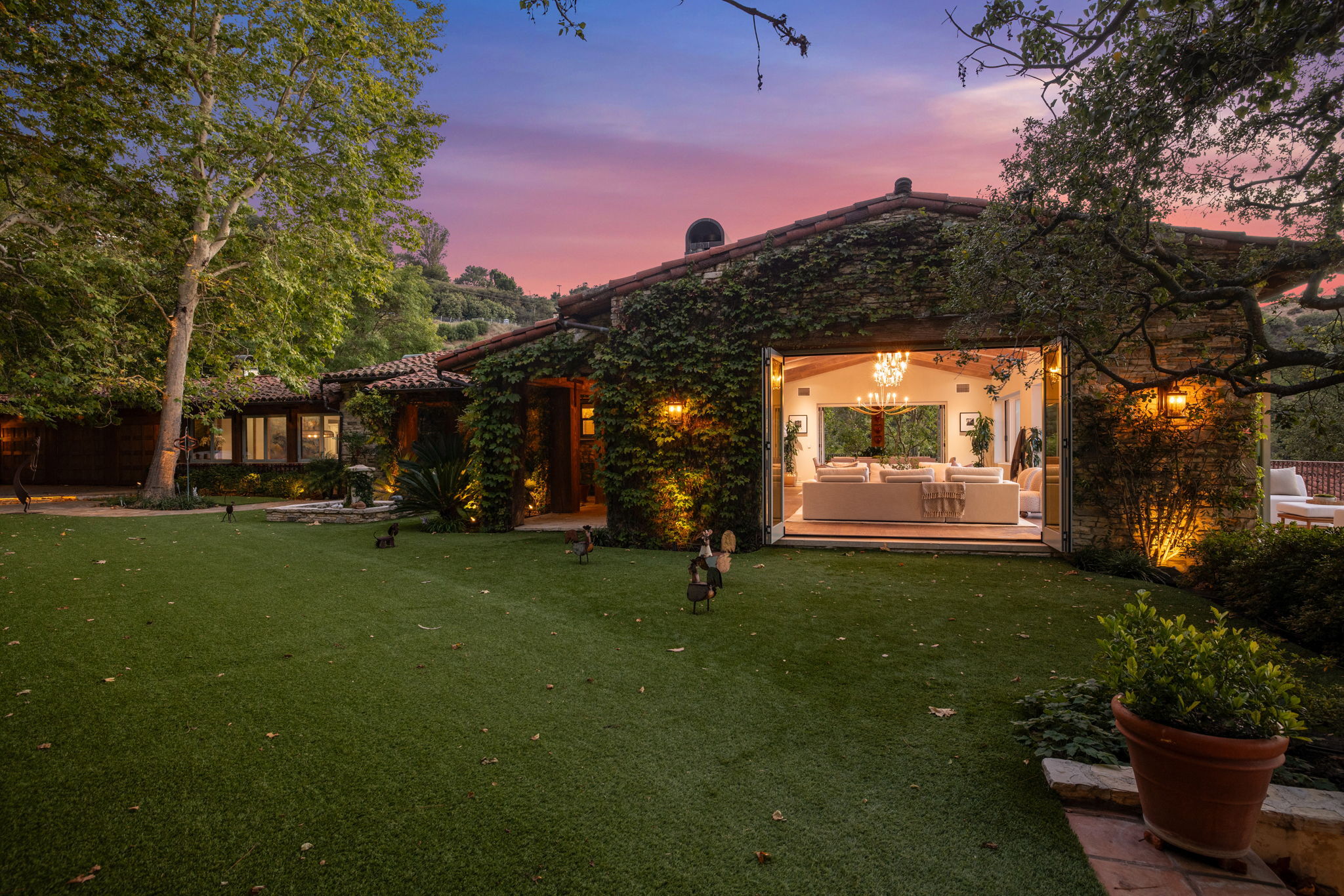  13341 Mulholland Drive - 物件實景