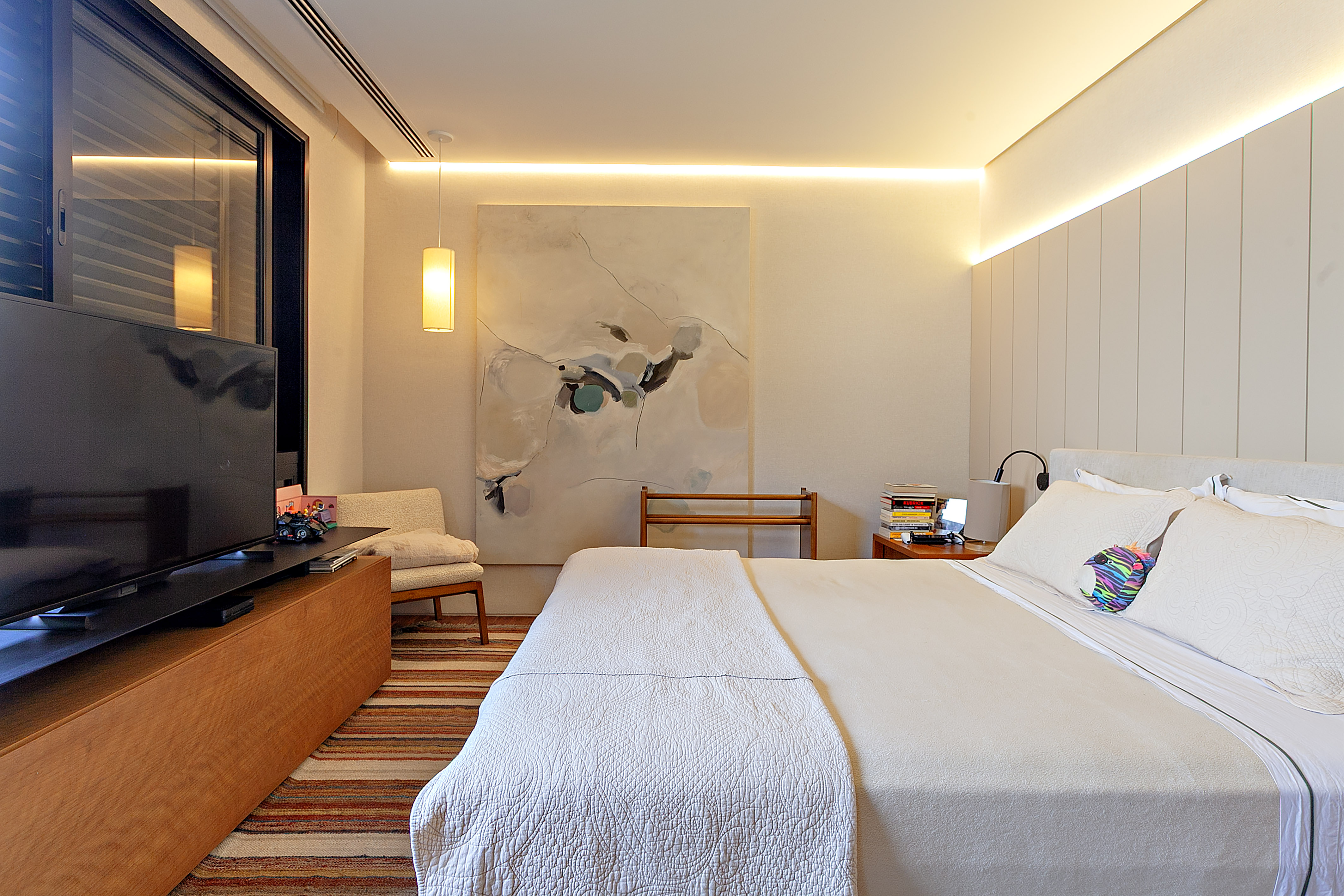  Contemporary residence in a private condominium with pool and integrated living - 物件實景