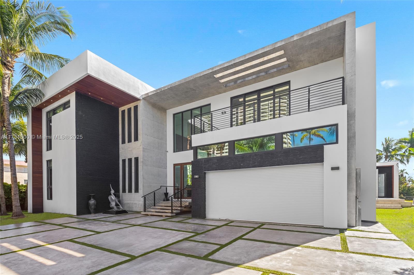 North Miami Beach, Florida, 33160, United States, 6 Bedrooms Bedrooms, ,8 BathroomsBathrooms,Residential,For Sale,1759326