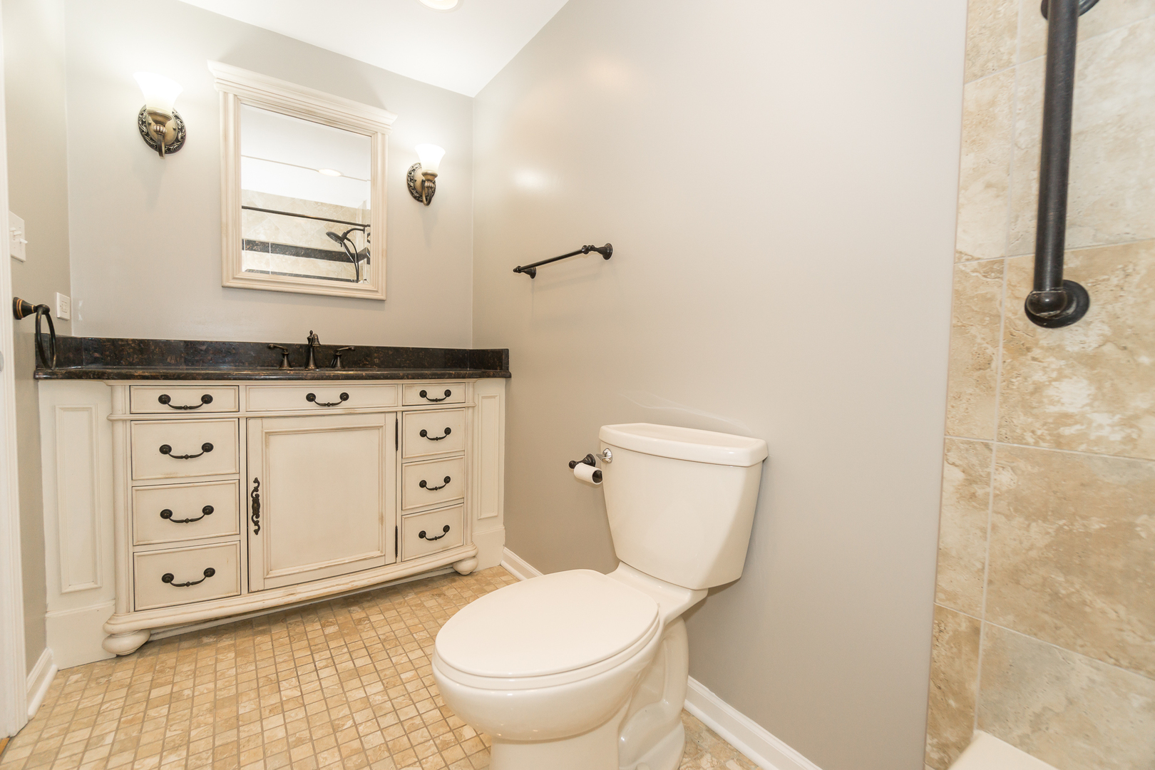 Arlington Heights, Illinois, 60005, United States, 5 Bedrooms Bedrooms, ,3 BathroomsBathrooms,Residential,For Sale,1921058
