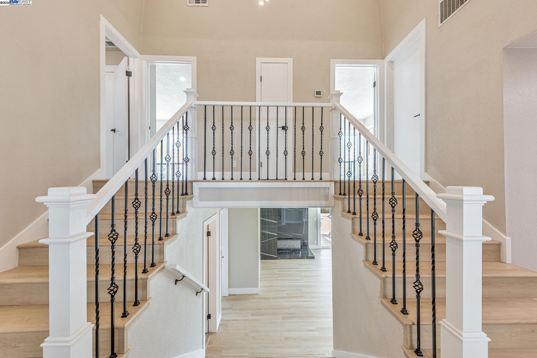 San Jose, California, 95127, United States, 4 Bedrooms Bedrooms, ,4 BathroomsBathrooms,Residential,For Sale,1903794