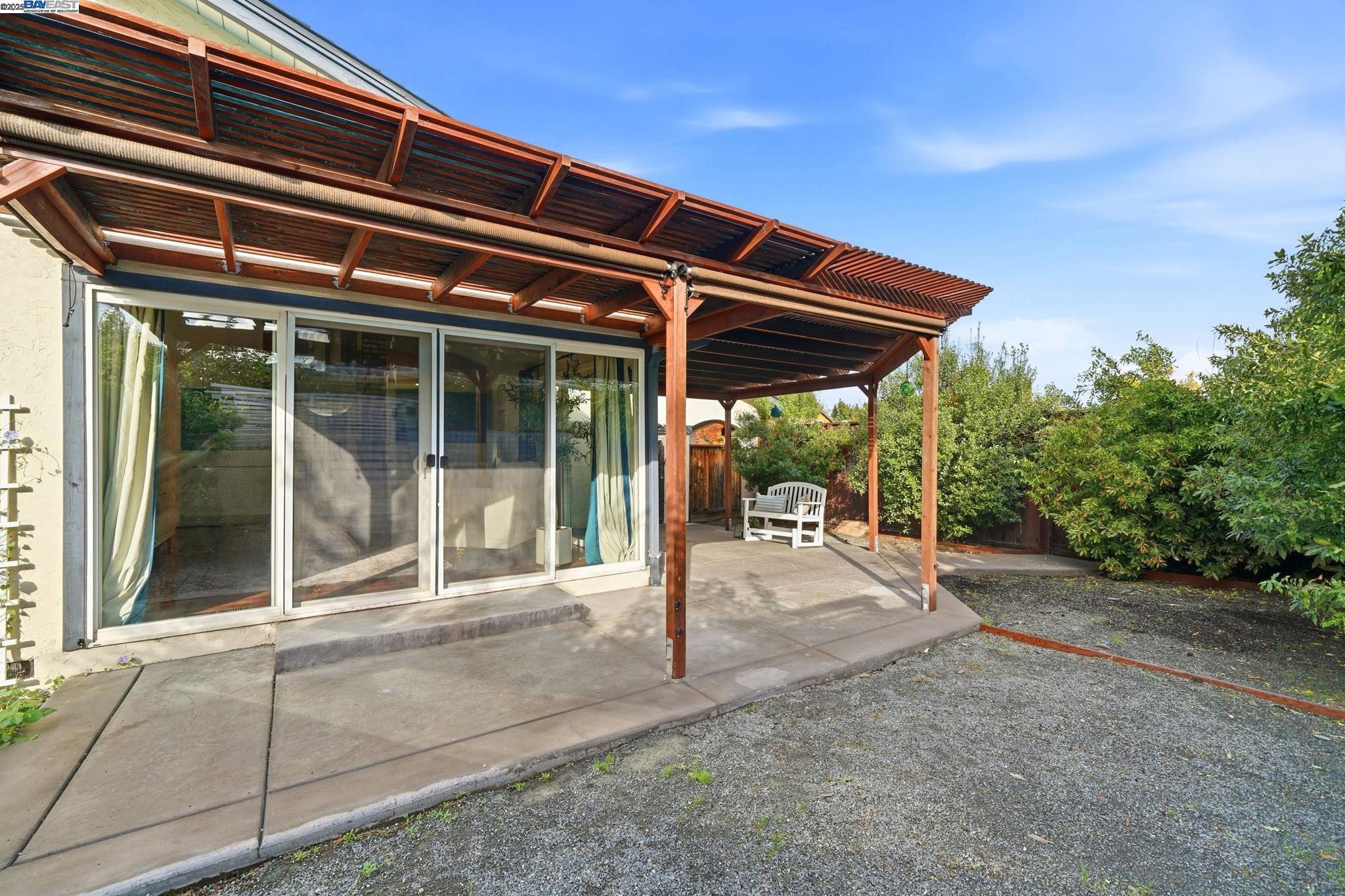 Livermore, California, 94551, United States, 3 Bedrooms Bedrooms, ,2 BathroomsBathrooms,Residential,For Sale,1992921