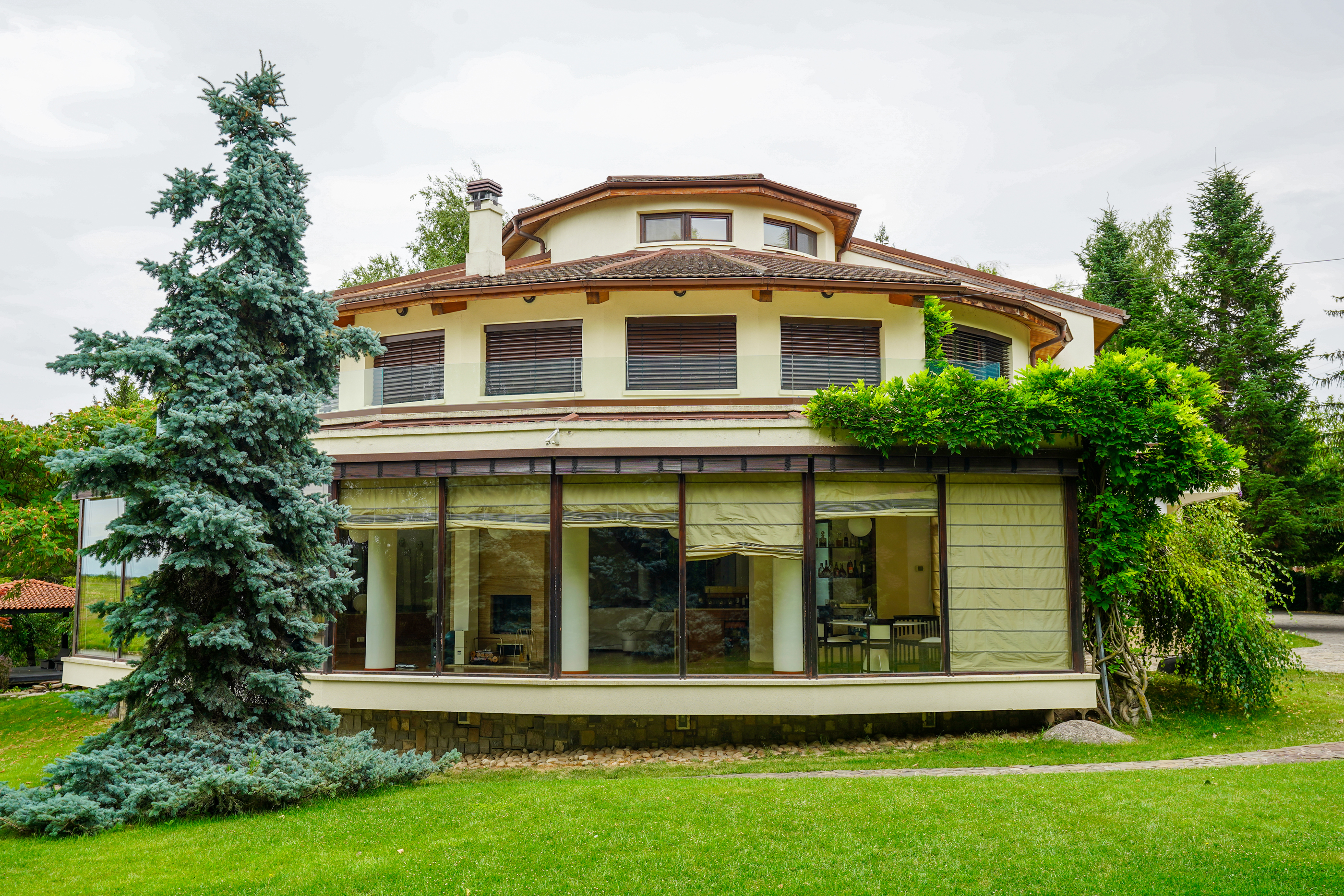  Villa with Private Peninsula and Panoramic Lake Views, Corbeanca - 物件實景