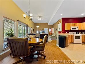 Osage Beach, Missouri, 65065, United States, 3 Bedrooms Bedrooms, ,3 BathroomsBathrooms,Residential,For Sale,1927101