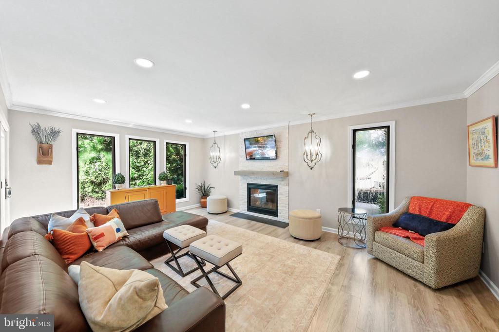 Medford, New Jersey, 08055, United States, 4 Bedrooms Bedrooms, ,3 BathroomsBathrooms,Residential,For Sale,1922039