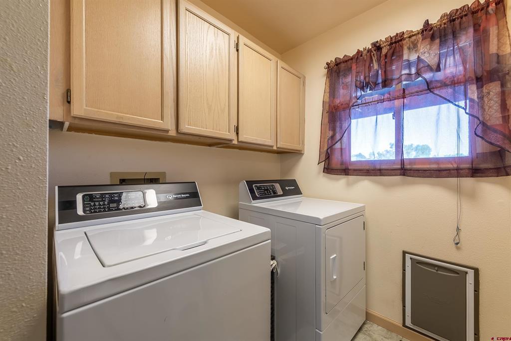 Montrose, Colorado, 81401, United States, 3 Bedrooms Bedrooms, ,2 BathroomsBathrooms,Residential,For Sale,1950800
