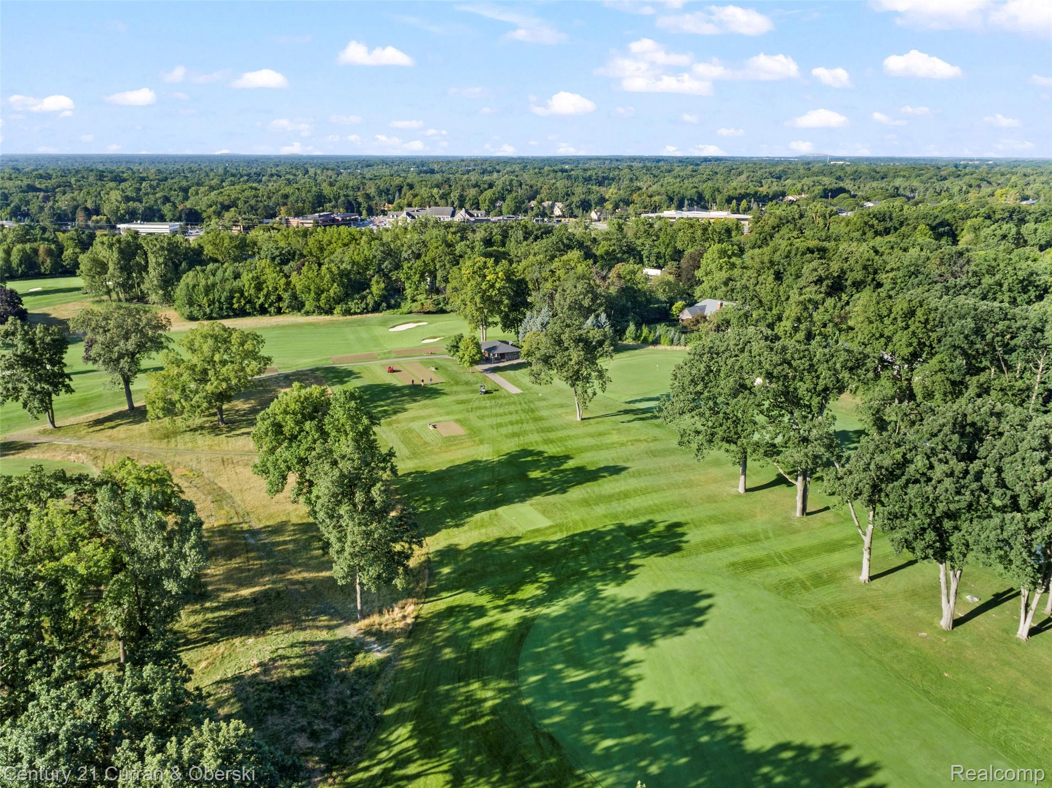 Farmington, Michigan, 48334, United States, 7 Bedrooms Bedrooms, ,8 BathroomsBathrooms,Residential,For Sale,1980731