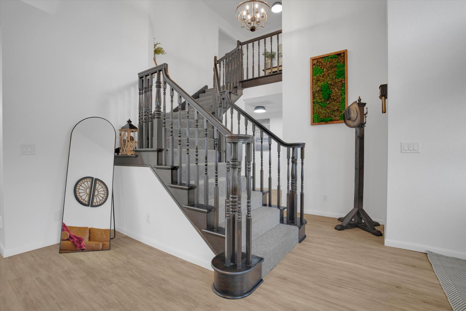 Turlock, California, 95382, United States, 4 Bedrooms Bedrooms, ,3 BathroomsBathrooms,Residential,For Sale,1975222