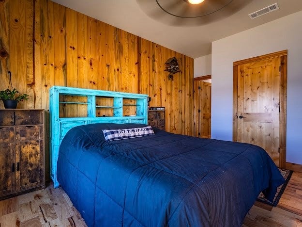 Possum Kingdom Lake, Texas, 76450, United States, 3 Bedrooms Bedrooms, ,4 BathroomsBathrooms,Residential,For Sale,2008180