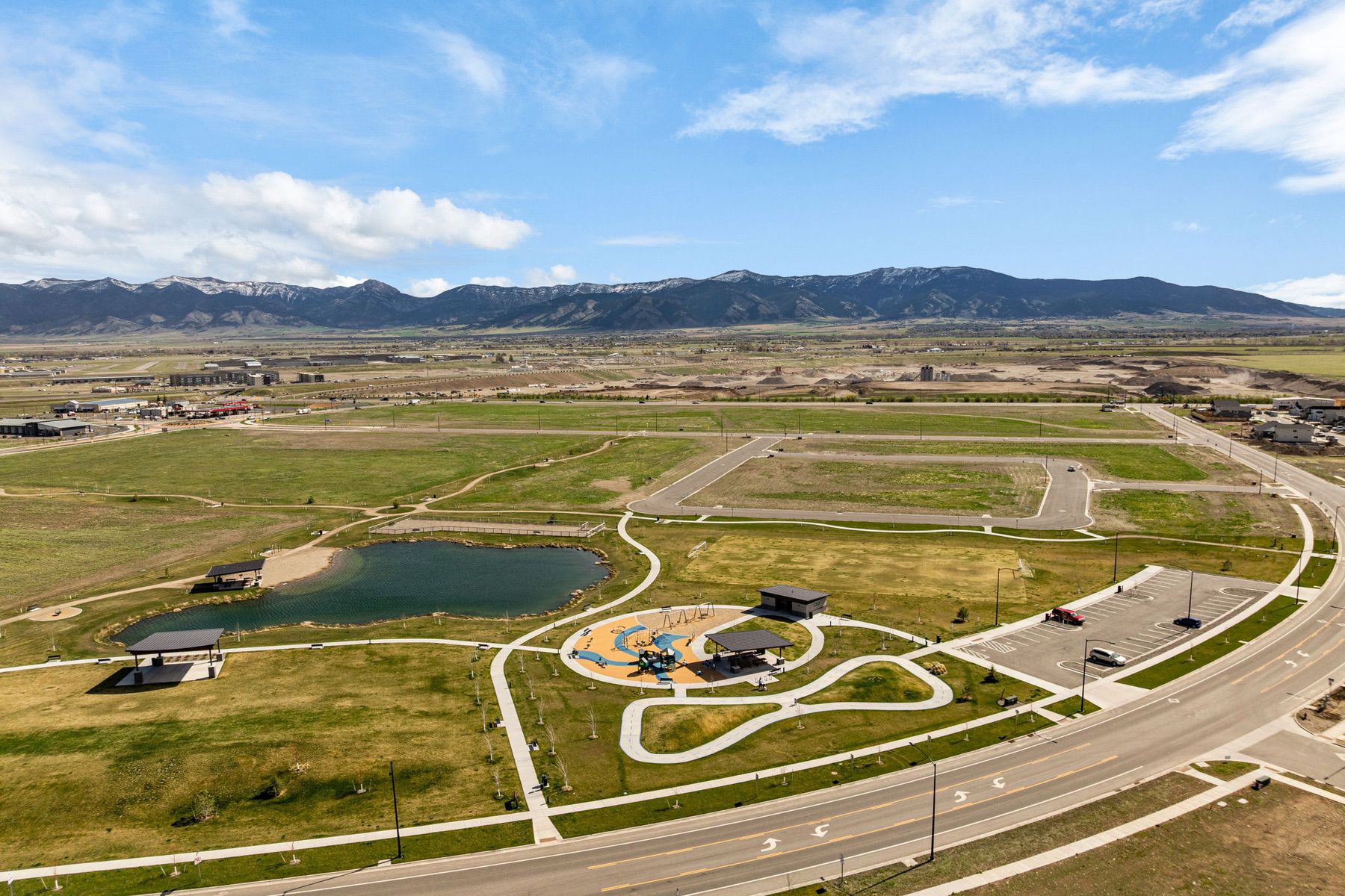  707 Thrice Loop - 物件實景