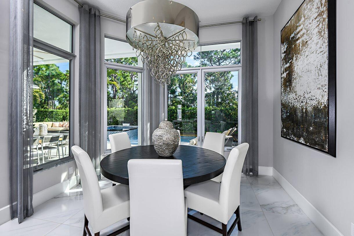 Palm Beach Gardens, Florida, 33418, United States, 4 Bedrooms Bedrooms, ,5 BathroomsBathrooms,Residential,For Sale,1794846