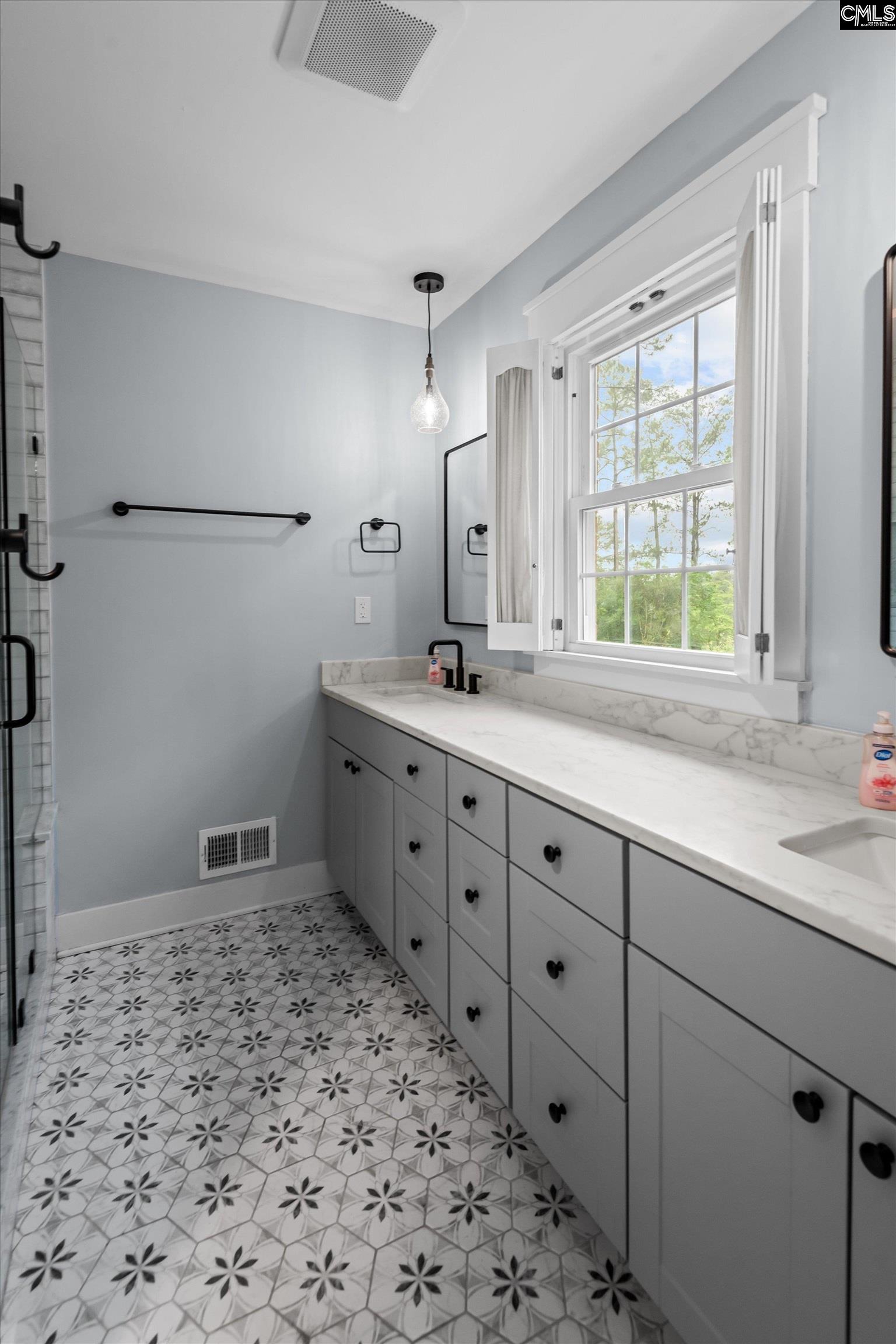 Columbia, South Carolina, 29223, United States, 5 Bedrooms Bedrooms, ,5 BathroomsBathrooms,Residential,For Sale,2048031