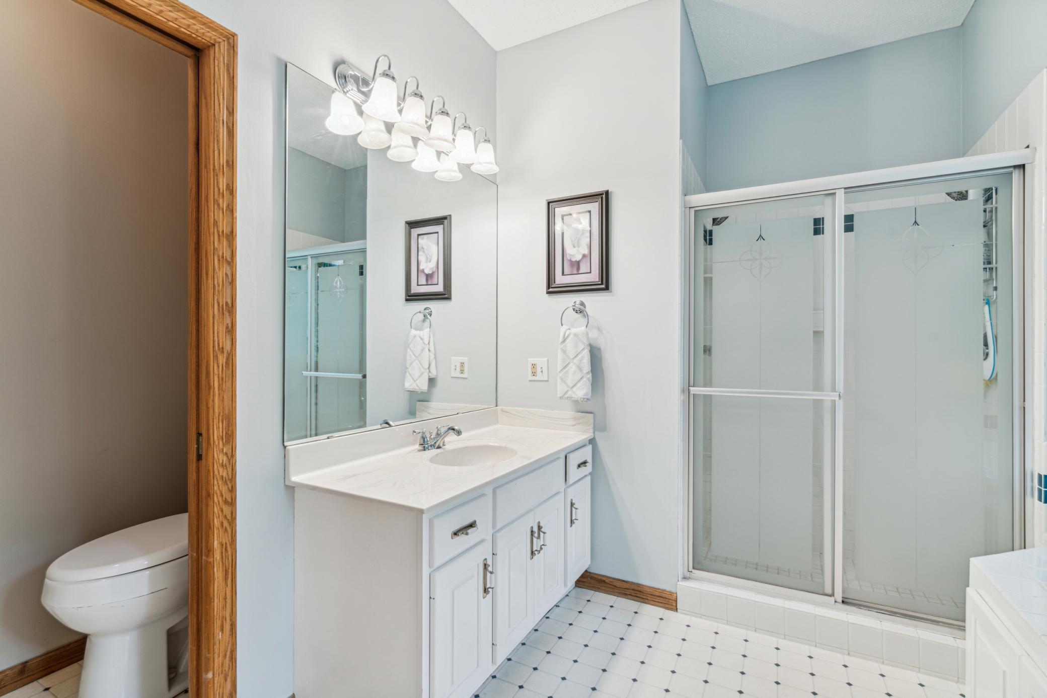 Lake Elmo, Minnesota, 55042, United States, 4 Bedrooms Bedrooms, ,3 BathroomsBathrooms,Residential,For Sale,1969161