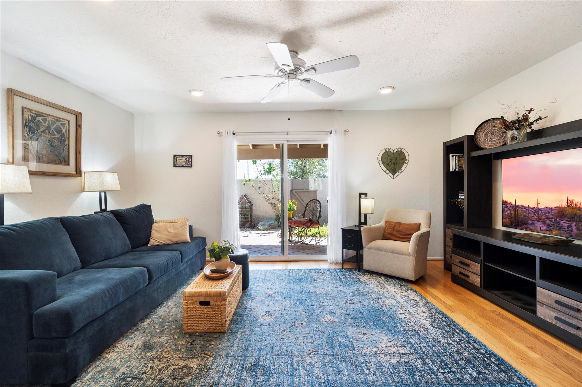  1173 E Beryl Avenue  Phoenix, AZ - 物件實景