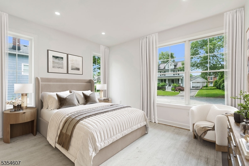 Chatham Boro, New Jersey, 07928, United States, 5 Bedrooms Bedrooms, ,5 BathroomsBathrooms,Residential,For Sale,1805398