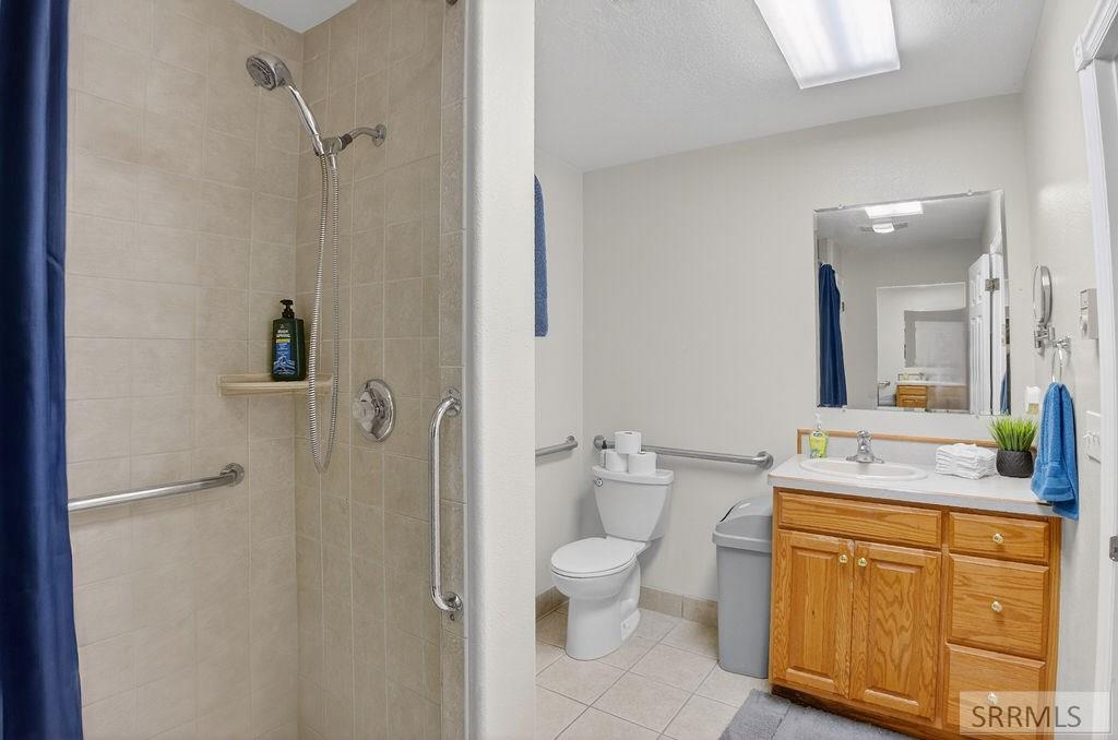 POCATELLO, Idaho, 83202, United States, 6 Bedrooms Bedrooms, ,4 BathroomsBathrooms,Residential,For Sale,1977598