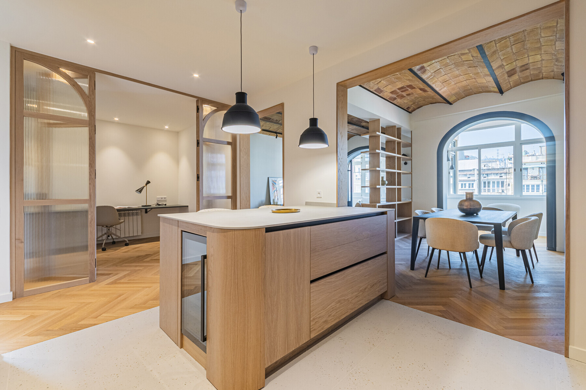  Elegant refurbished apartment of 221 m² in the Quadrat d