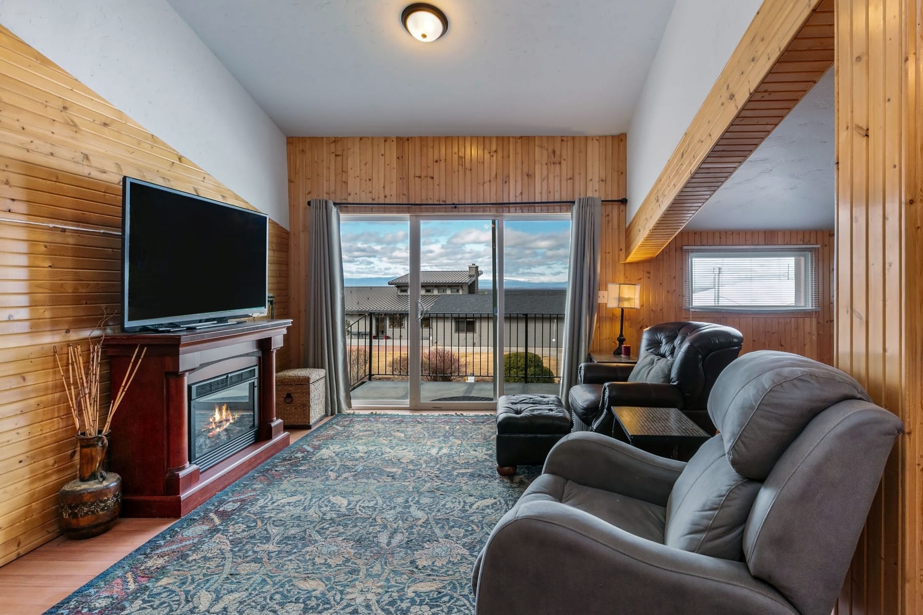  11301 SW Robinson Lane Powell Butte, OR 97753 - 物件實景