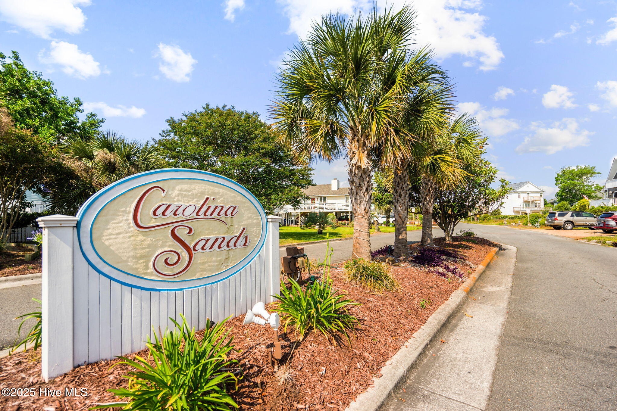 Carolina Beach, North Carolina, 28428, United States, 3 Bedrooms Bedrooms, ,2 BathroomsBathrooms,Residential,For Sale,1931980