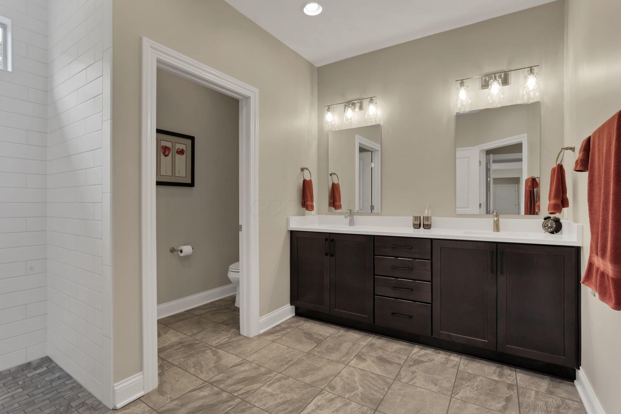 Grove City, Ohio, 43123, United States, 3 Bedrooms Bedrooms, ,2 BathroomsBathrooms,Residential,For Sale,1977701