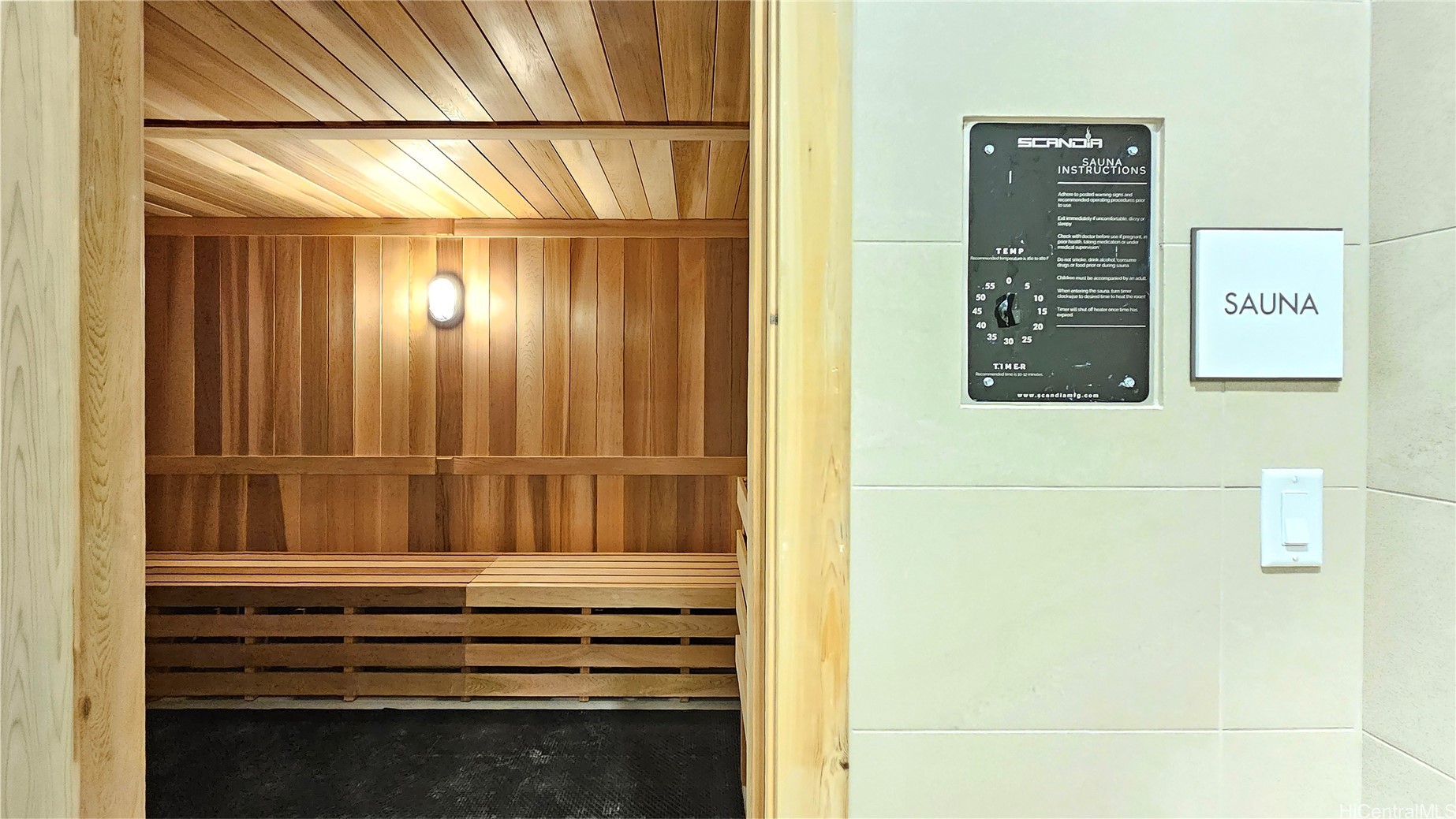 Honolulu, Hawaii, 96814, United States, ,1 BathroomBathrooms,Residential,For Sale,1989075