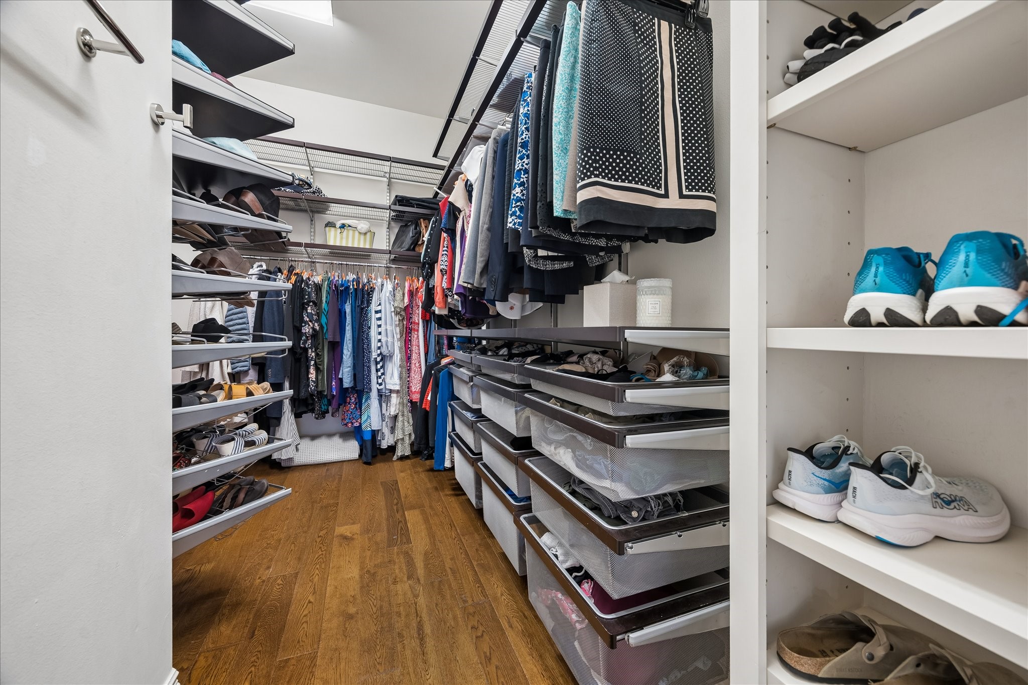  3642 Aberdeen Way - 物件實景