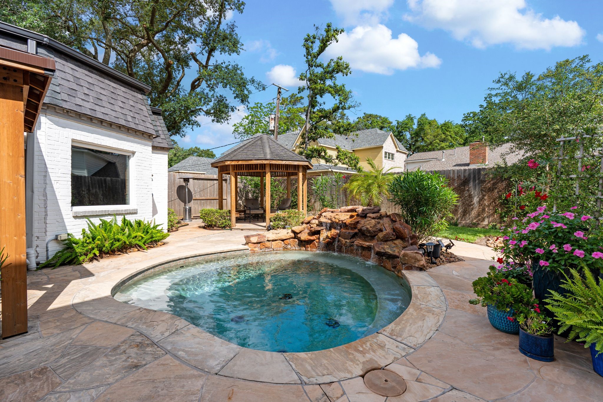  13702 Alchester Lane - 物件實景