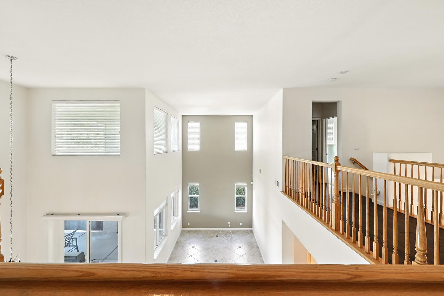 Chowchilla, California, 93610, United States, 5 Bedrooms Bedrooms, ,4 BathroomsBathrooms,Residential,For Sale,1982347