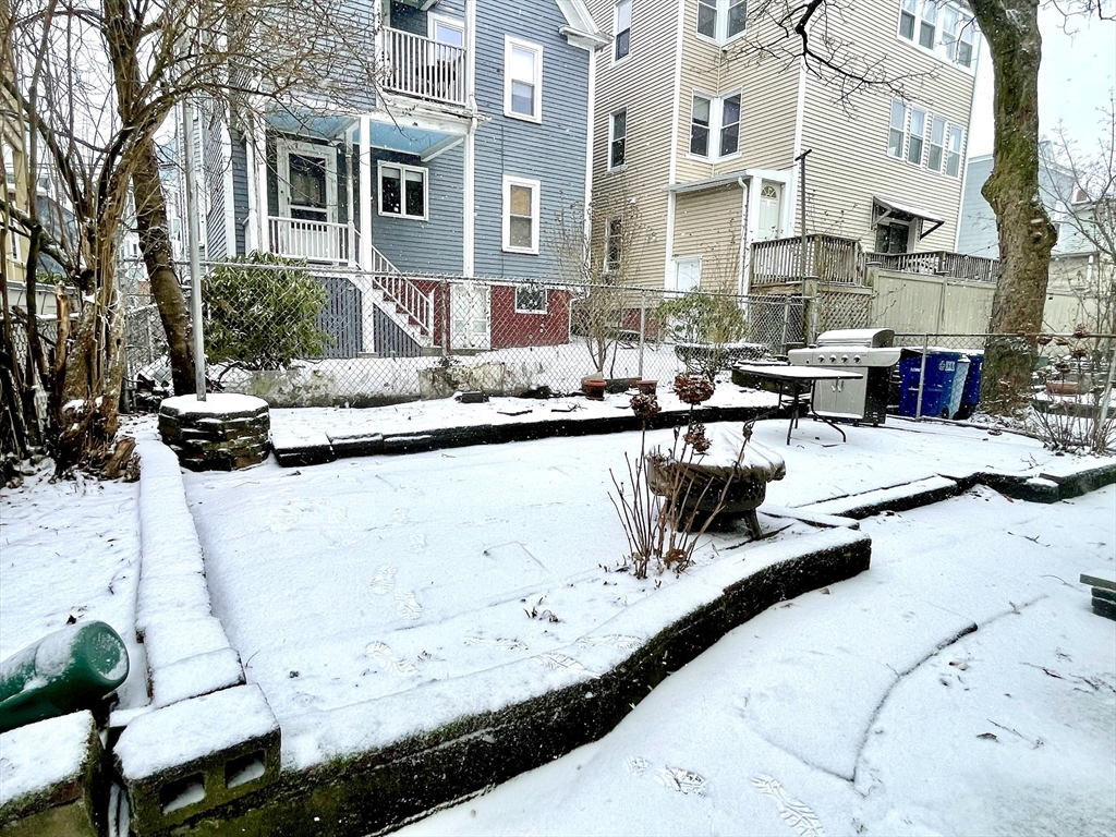 Somerville, Massachusetts, 02144, United States, 5 Bedrooms Bedrooms, ,3 BathroomsBathrooms,Residential,For Sale,1709211
