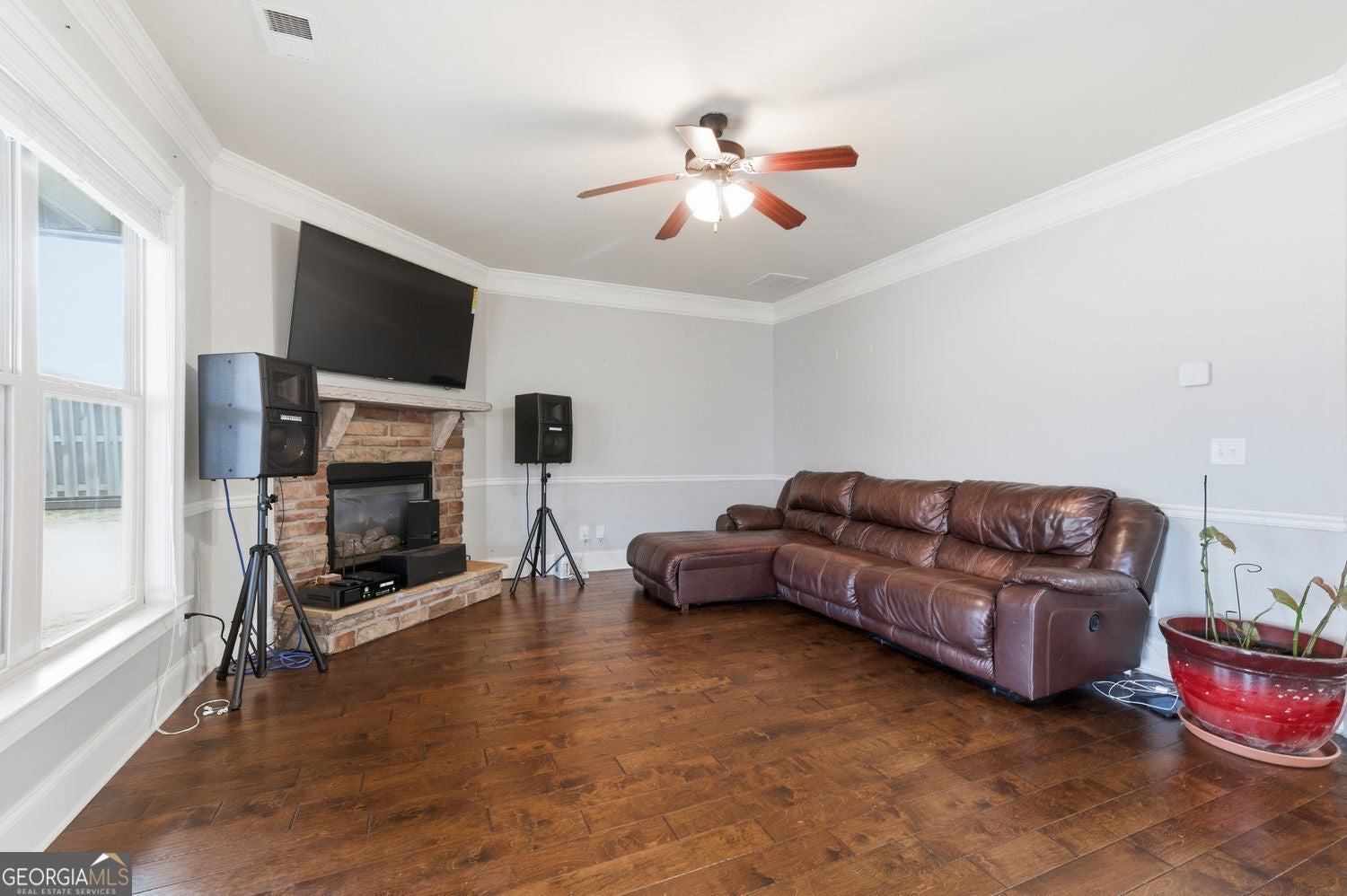 Flowery Branch, Georgia, 30542, United States, 4 Bedrooms Bedrooms, ,3 BathroomsBathrooms,Residential,For Sale,2015767