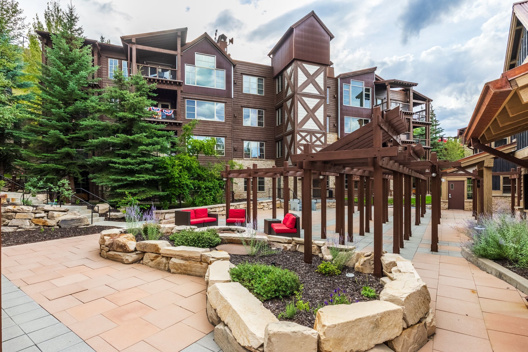  Silver Star 2 BR Ski-in/Ski-out Condo  Step into Your Mountain Dream Lifestyle - 物件實景