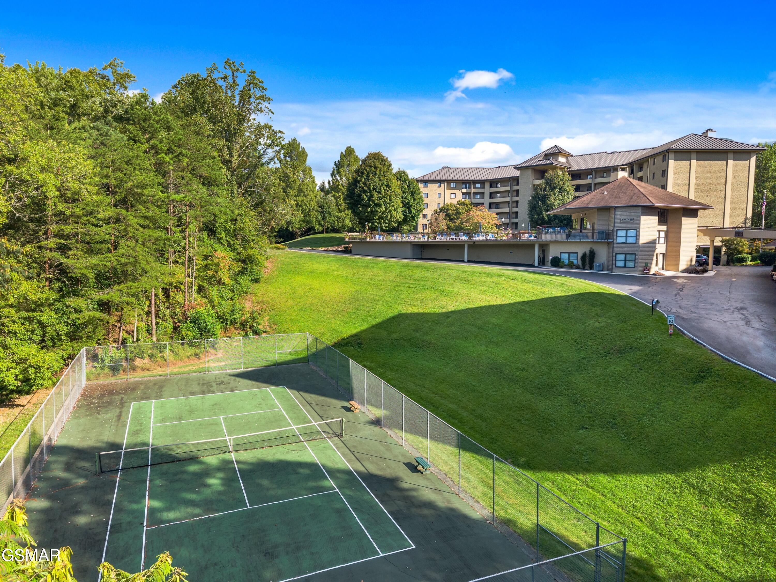 Gatlinburg, Tennessee, 37738, United States, 3 Bedrooms Bedrooms, ,2 BathroomsBathrooms,Residential,For Sale,1943047