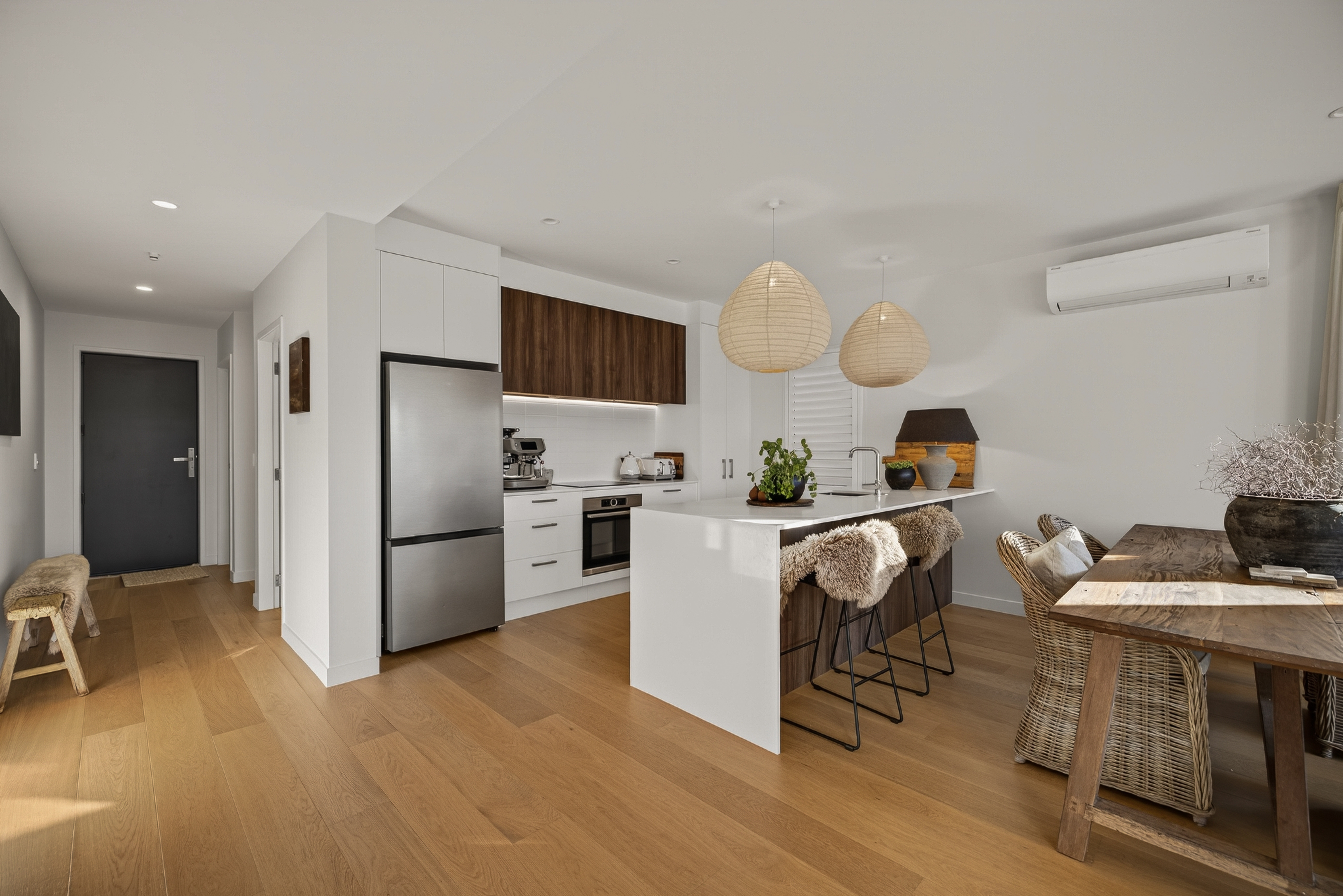  Investment or Lifestyle Home - Offers Invited - 物件實景
