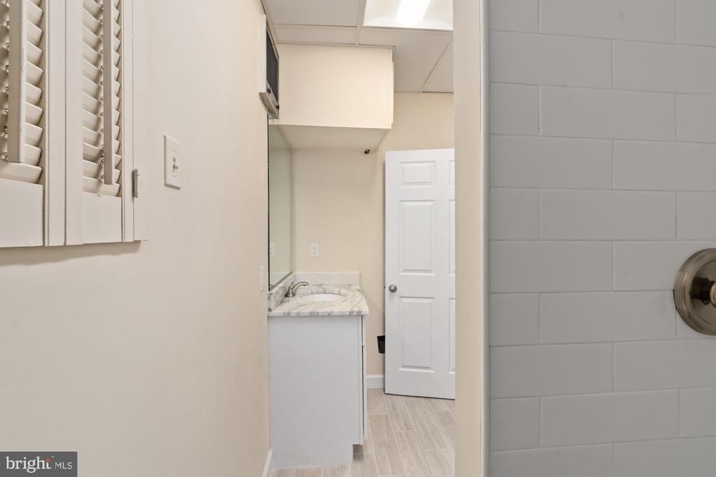 Fredericksburg, Virginia, 22401, United States, 3 Bedrooms Bedrooms, ,2 BathroomsBathrooms,Residential,For Sale,1805404