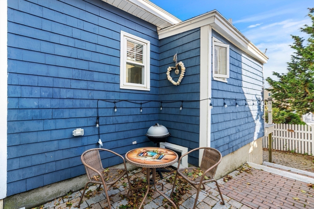 Nahant, Massachusetts, 01908, United States, 1 Bedroom Bedrooms, ,1 BathroomBathrooms,Residential,For Sale,1963982