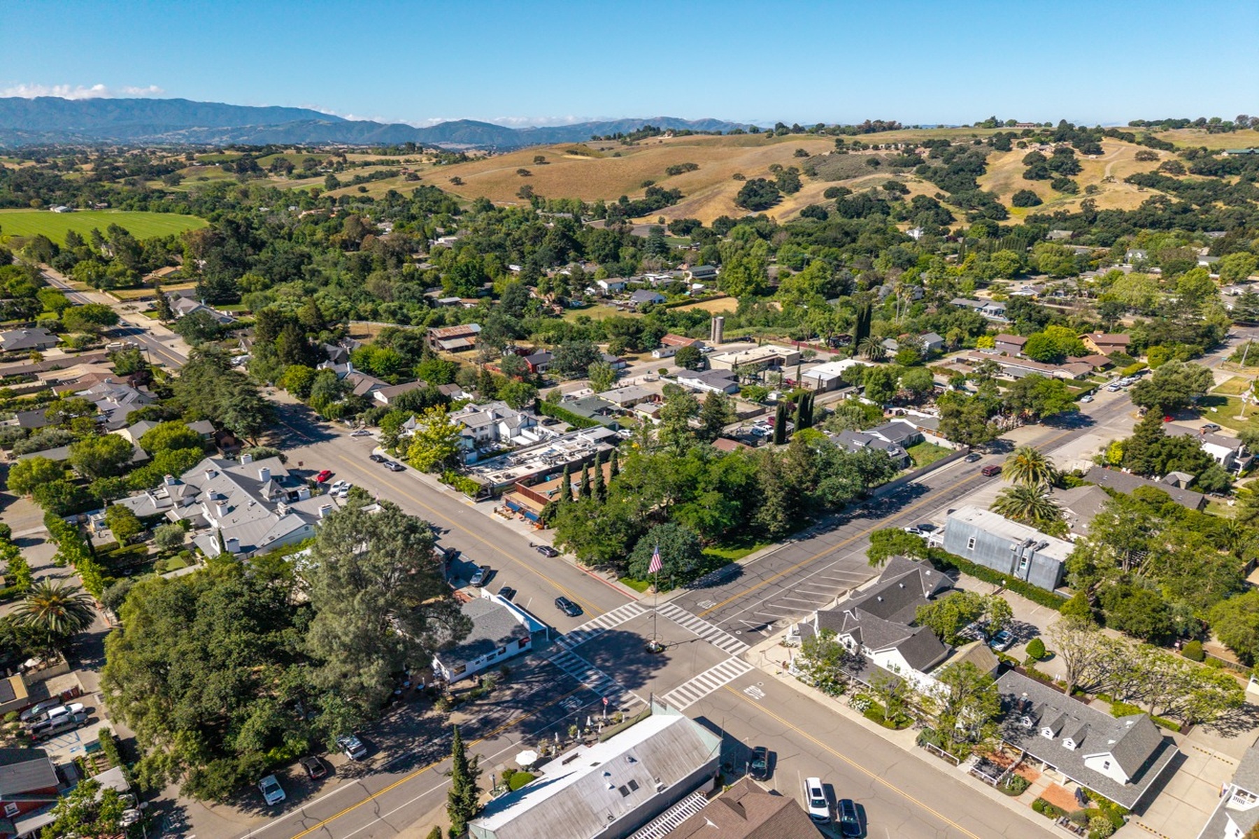  In the Heart of Los Olivos - 物件實景
