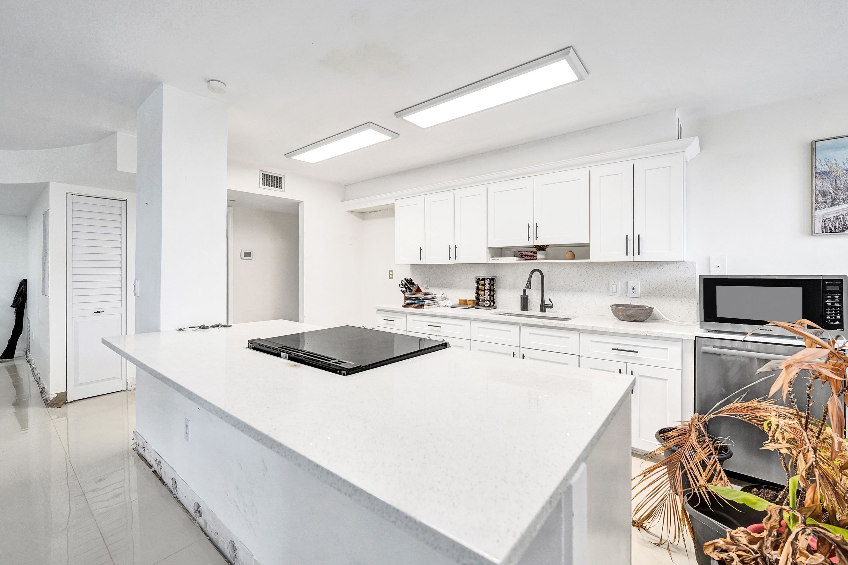  2751 S Ocean Drive, Hollywood, FL, 33019 - 物件實景