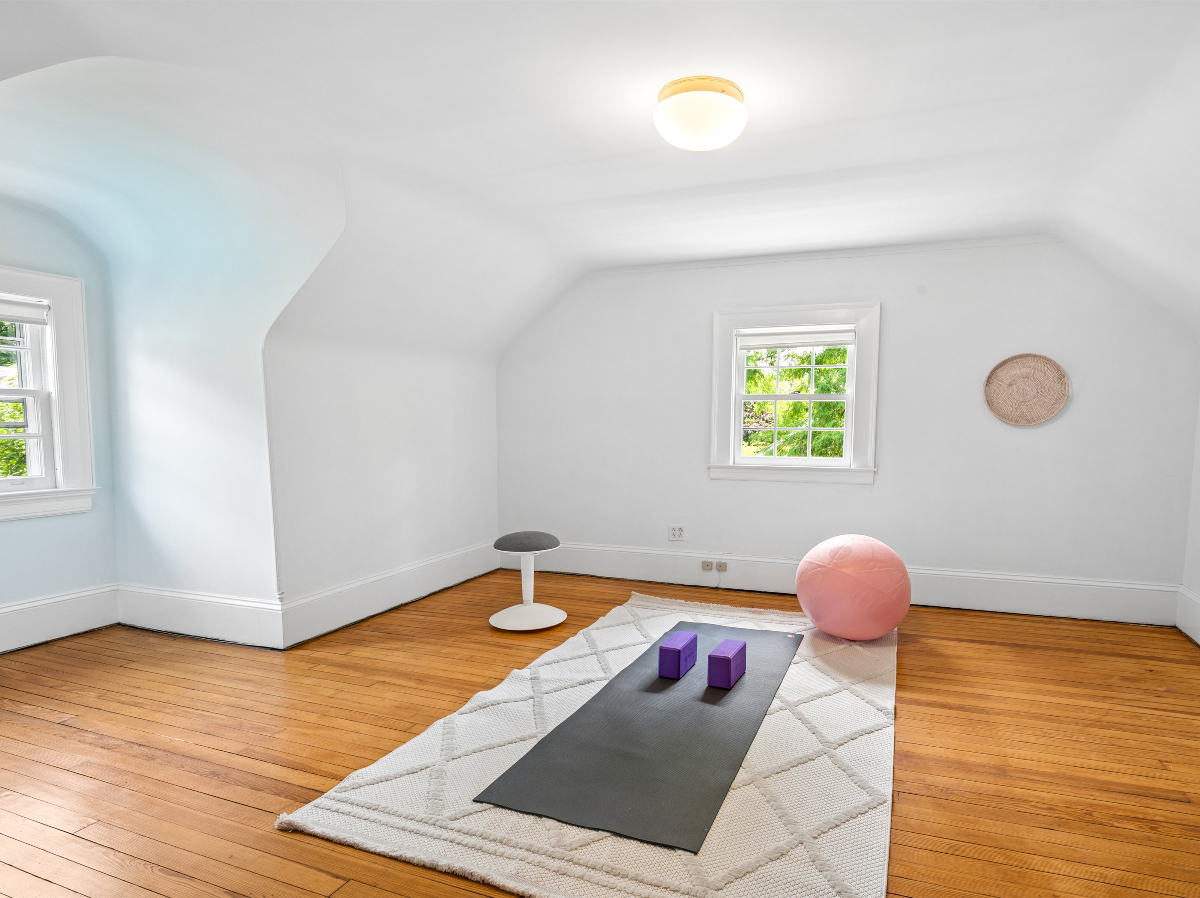  221 Highbrook Avenue - 物件實景