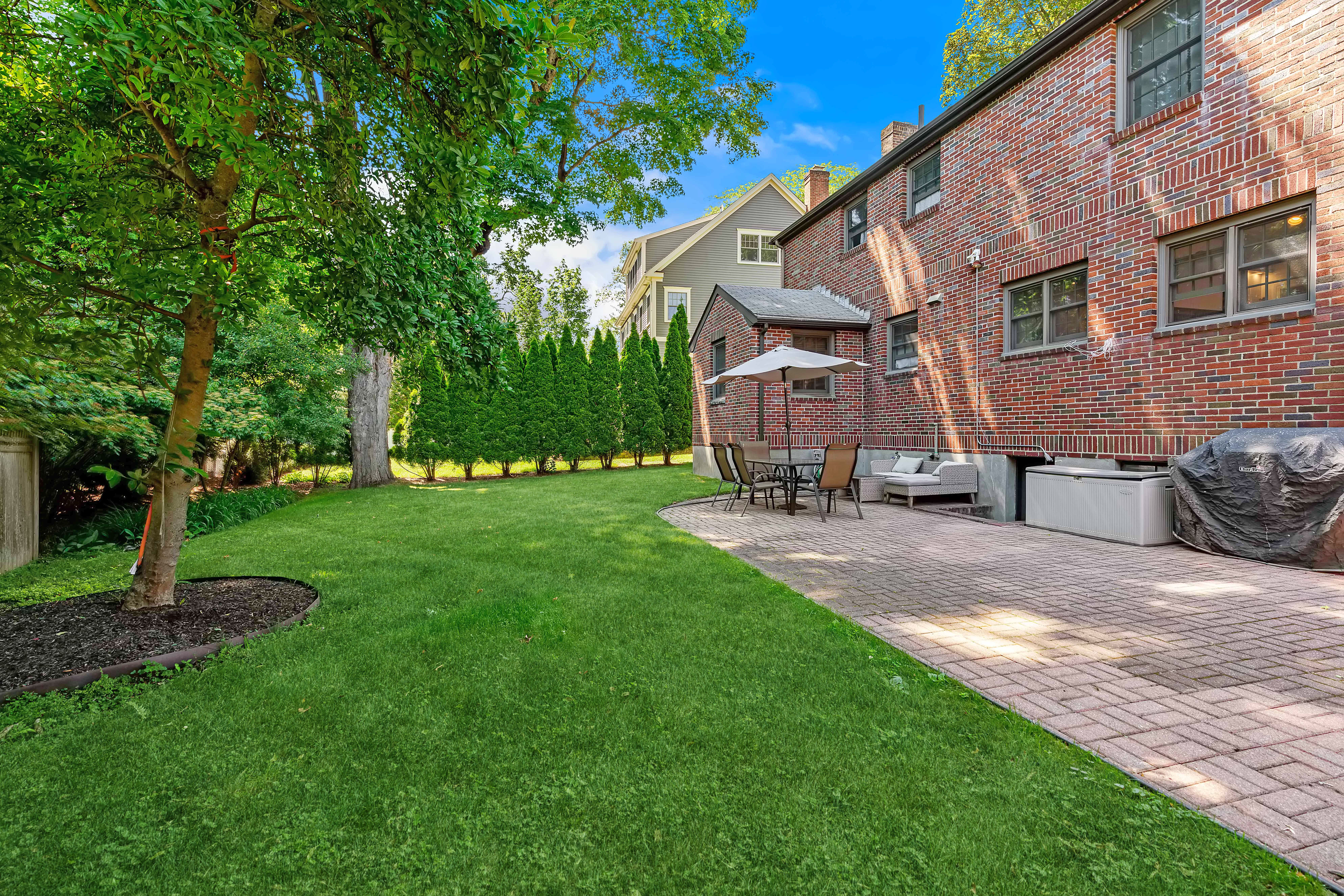  55 Forest Avenue, Newton, MA, 02465 - 物件實景