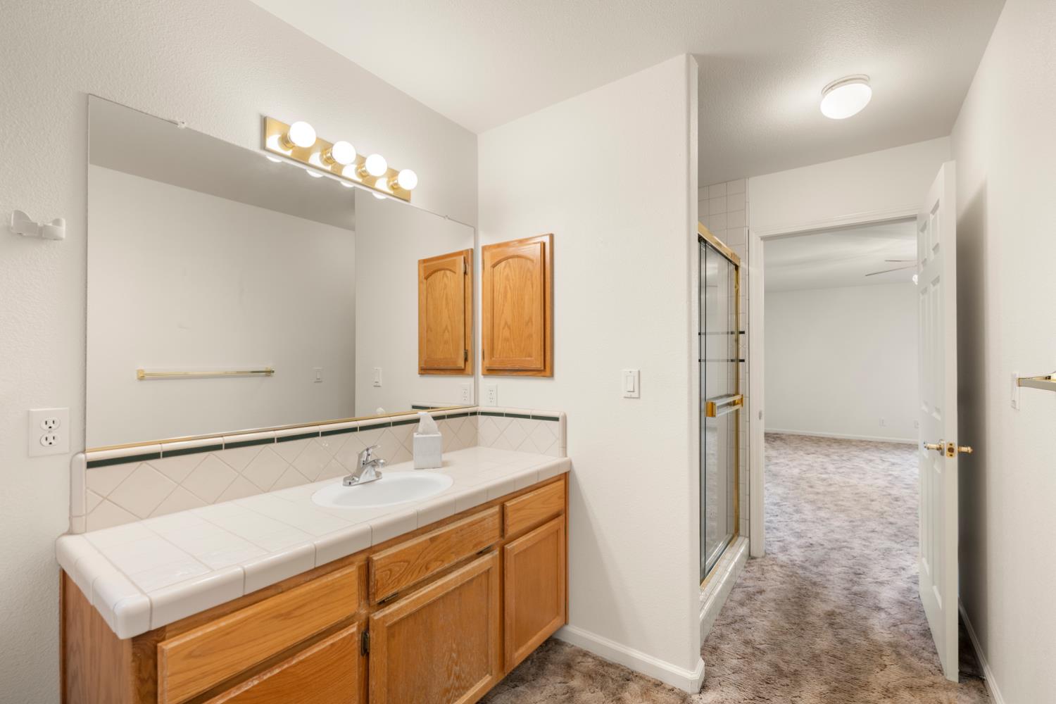 Shingle Springs, California, 95682, United States, 3 Bedrooms Bedrooms, ,3 BathroomsBathrooms,Residential,For Sale,1997420