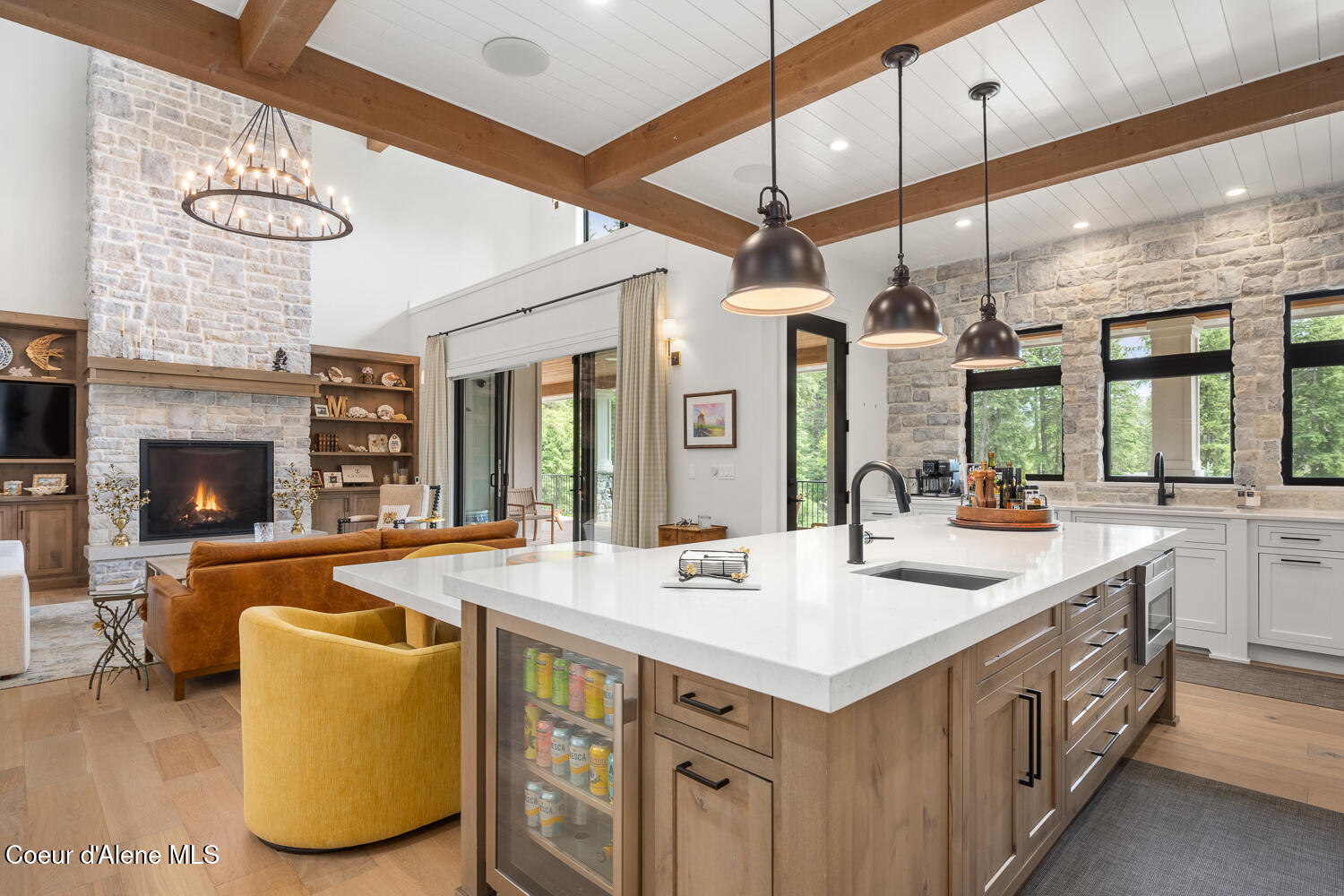 Coeur d'Alene, Idaho, 83814, United States, 4 Bedrooms Bedrooms, ,4 BathroomsBathrooms,Residential,For Sale,1851825