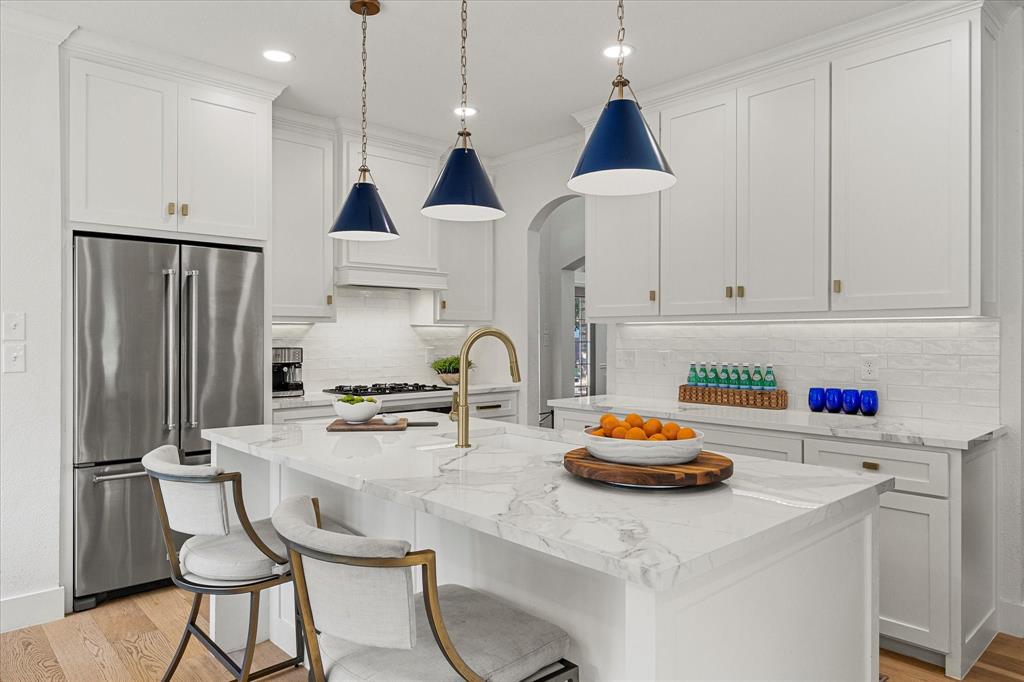 Rockwall, Texas, 75087, United States, 4 Bedrooms Bedrooms, ,3 BathroomsBathrooms,Residential,For Sale,1956984